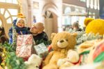 Fotogalerija: Nastavljena blagdanska atmosfera u Virovitici: Zasjala svijeća mira na adventskom vijencu 93 advent vtc druga svijeca 122 copy