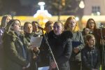 Fotogalerija: Nastavljena blagdanska atmosfera u Virovitici: Zasjala svijeća mira na adventskom vijencu 18 advent vtc druga svijeca 18 copy