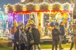 Fotogalerija: Nastavljena blagdanska atmosfera u Virovitici: Zasjala svijeća mira na adventskom vijencu 24 advent vtc druga svijeca 24 copy