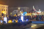 Fotogalerija: Nastavljena blagdanska atmosfera u Virovitici: Zasjala svijeća mira na adventskom vijencu 29 advent vtc druga svijeca 29 copy