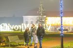 Fotogalerija: Nastavljena blagdanska atmosfera u Virovitici: Zasjala svijeća mira na adventskom vijencu 73 advent vtc druga svijeca 91 copy