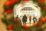 Fotogalerija: Nastavljena blagdanska atmosfera u Virovitici: Zasjala svijeća mira na adventskom vijencu 78 advent vtc druga svijeca 99 copy