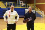 Mladi košarkaši Virke Virovitica, čija se juniorska selekcija plasirala na Prvenstvo Hrvatske i koji svojim sjajnim igrama, košarci vraćaju stari sjaj, dobili sportsku opremu 3 kk virka oprema 6