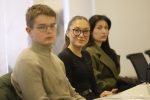 Virovitičko-podravski župan, Igor Andrović, potpisao ugovore s 13 novih stipendista, od kojih je petero studenata medicine: Primat će 200,00 eura mjesečno tijekom cijele godine 11 stipendije vpz 81