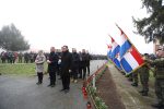 Fotogalerija: Uz velik broj sudionika, u sjećanje na nevine hrvatske žrtve Voćina, održano je 17. Hodočašće hrvatskih branitelja, Hrvatske vojske i policije Gospi Voćinskoj 50 vocin hodocasce dva 279