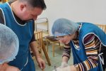 Veliko srce Tomislava Kunšteka: Jaglaci učili raditi slavonsku kobasicu na tradicionalan način 7 Jaglac Kunstek radionica kobasice 10