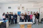 naslovna dan 1