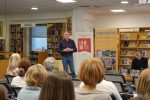 Robert Međurečan predstavio nagrađivani roman „Tako neka bude“: „Uzrečica da je povijest učiteljica znanja, nažalost, ne stoji“ 4 DSC02935