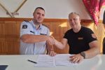 Vatrogasno zajedništvo na djelu: DVD Orahovica dobilo navalno vozilo od prijatelja iz DVD-a Blato Zagreb 5 Novo vatrogasno vozilo 6