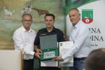 Povodom Dana općine Gradina, uručena su javna priznanja, dobitnici su: Đuro Benčik, ŠRKK Karas Budakovica, Gradsko društvo Crvenog križa Virovitica, Josip Kaladić, Pekara Klas i NK Gradina 4 dan opcine gradina 168