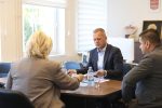 Državna tajnica u Ministarstvu prostornoga uređenja, graditeljstva i državne imovine, Sanja Bošnjak, županu Virovitičko-podravske županije, Igoru Androviću, uručila je "Ugovor o pravu služnosti" u svrhu izgradnje sustava navodnjavanja Đolta II. faza 1 5H7A8601