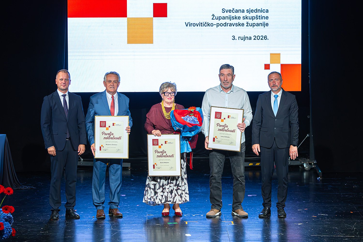 Mladen Graovac, ostavio je vrijedan doprinos obrazovnom životu Slatine, o čemu svjedoče brojna priznanja i nagrade koje su dobili profesori i učenici Industrijsko-obrtničke škole 1 Skupstina VPZ nagradjeni 8