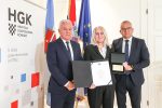 NAJBOLJI OD NAJBOLJIH U 2025: Hrvatski duhani - Zlatna nit Podravine i Slavonije, tvrtka koja povezuju domaće ratare s globalnim tržištem, ostvarujući 73 posto ukupnih prihoda - na inozemnom tržištu 2 hgk zlatna kuna dva 9